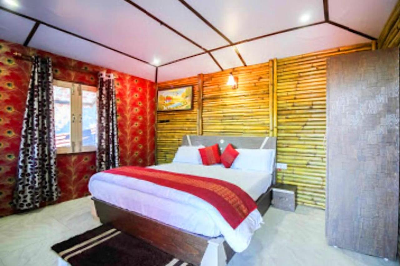 Glamwood Resort Dhanaulti, Ranked 1 In Dhanaulti Eksteriør bilde